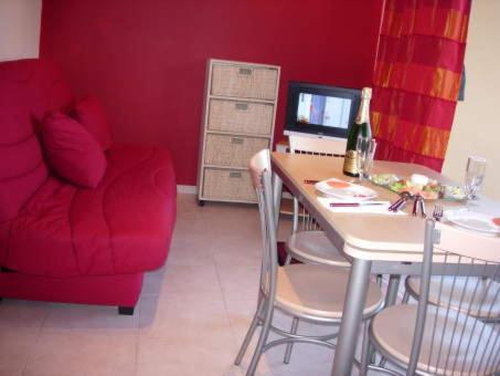 Lac De Eau D Heure Appartement C1 Famille Ranocha Duprez Badon Eksteriør billede